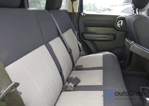 2010 Dodge Nitro Se from USA, damaged, VIN 1D4PU2GK0AW142999